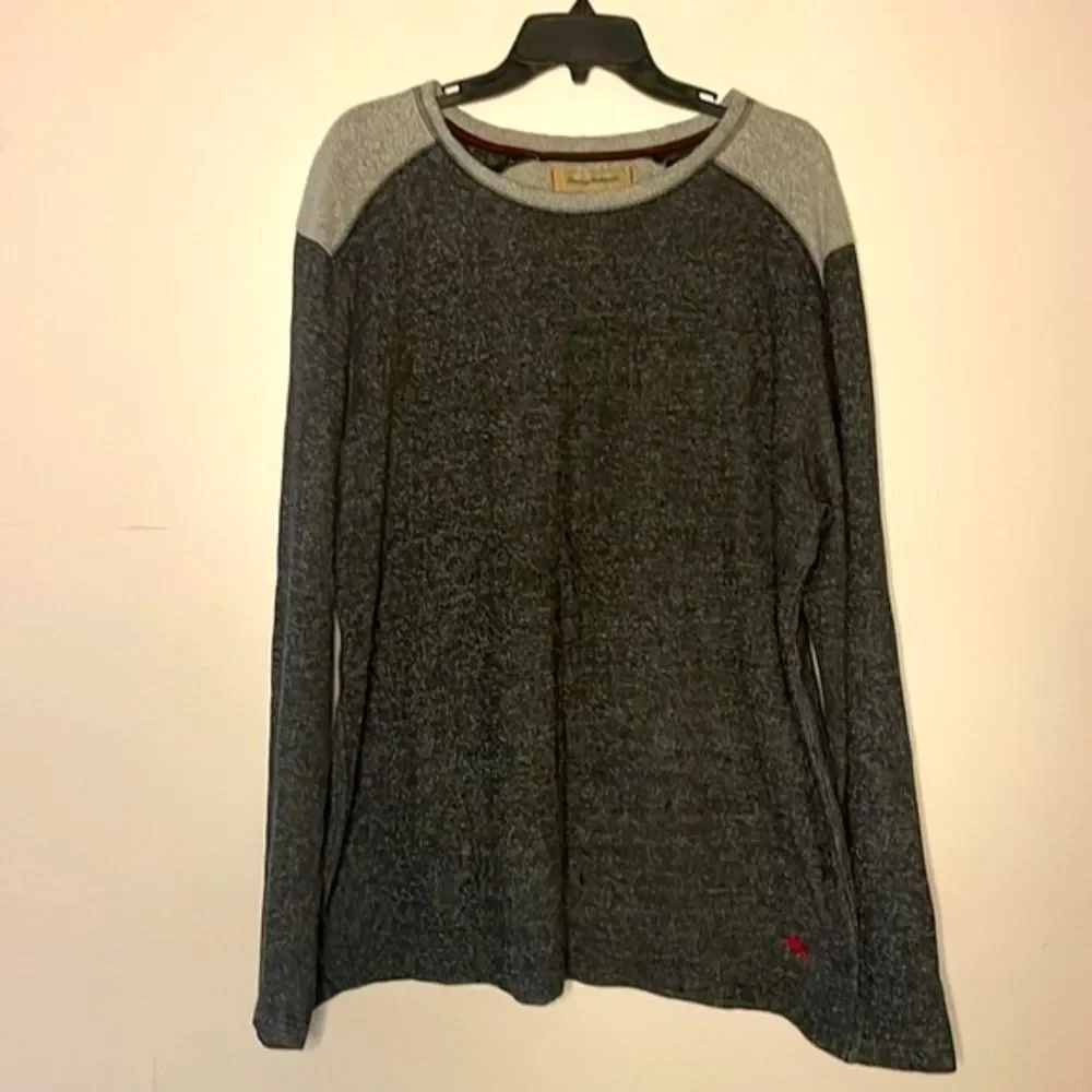 Tommy Bahama- Grey Pullover Crew Neck Red Logo Fleece Lined Sweater- Size XL